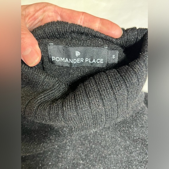 Pomander Place Black Long Sleeve Dress - Picture 13 of 16